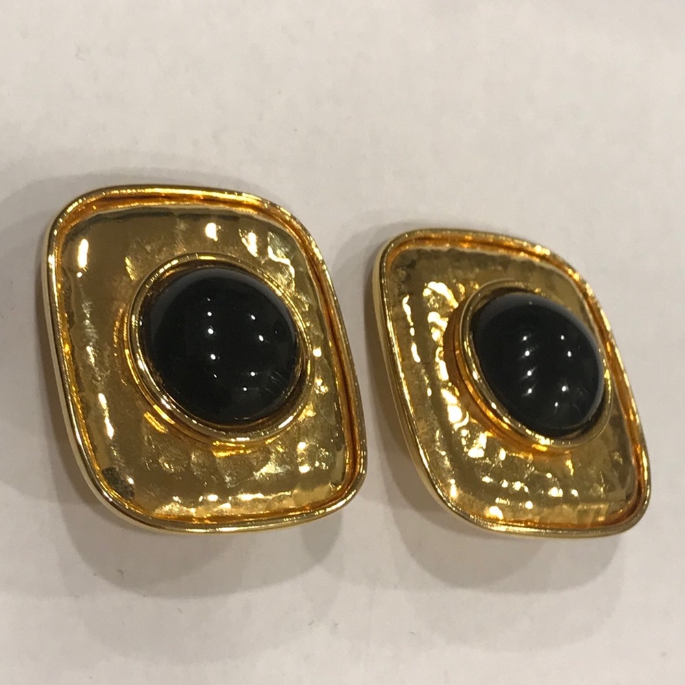Vintage Les Bernard gold & black earrings